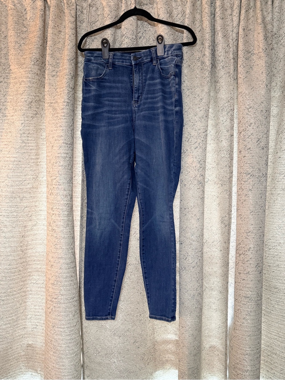 American Eagle Outfitters Dark Blue High-Rise Skinny Jeans